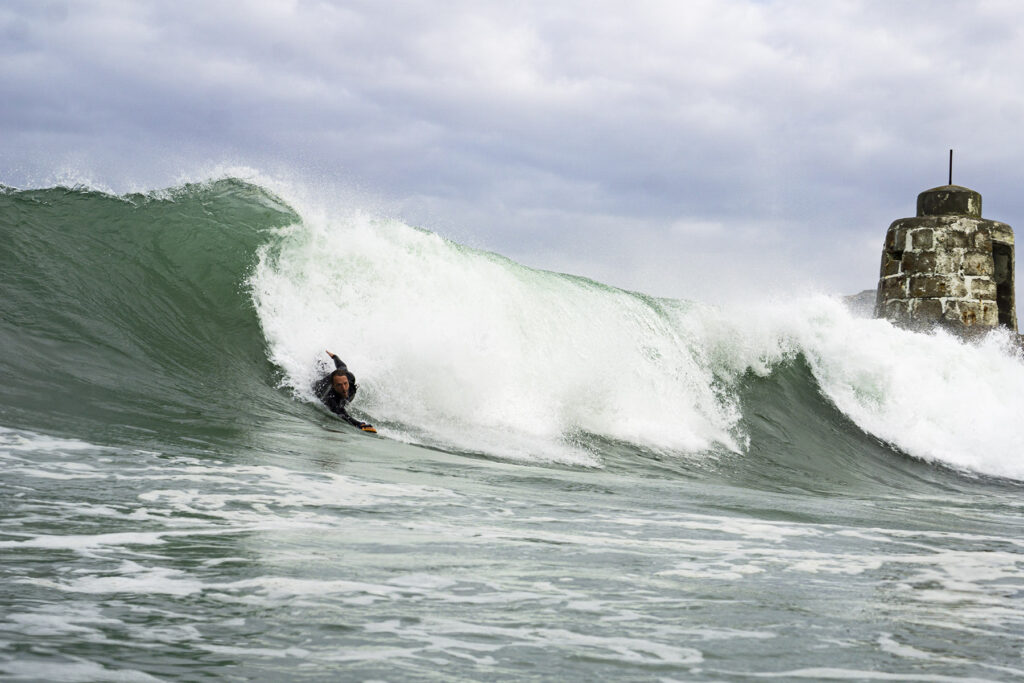 Bodysurfing with Otter Surfboards Handplanes